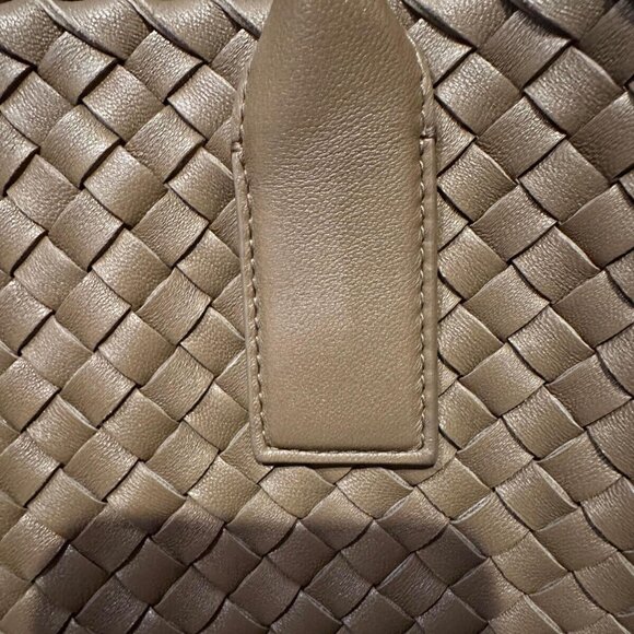 New Bottega Veneta Small Cabat Brown Tote Bag - Picture 8 of 9